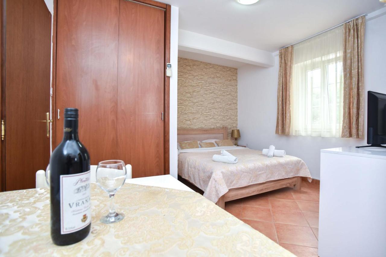 St. Nicola's Apartments Budva Eksteriør billede